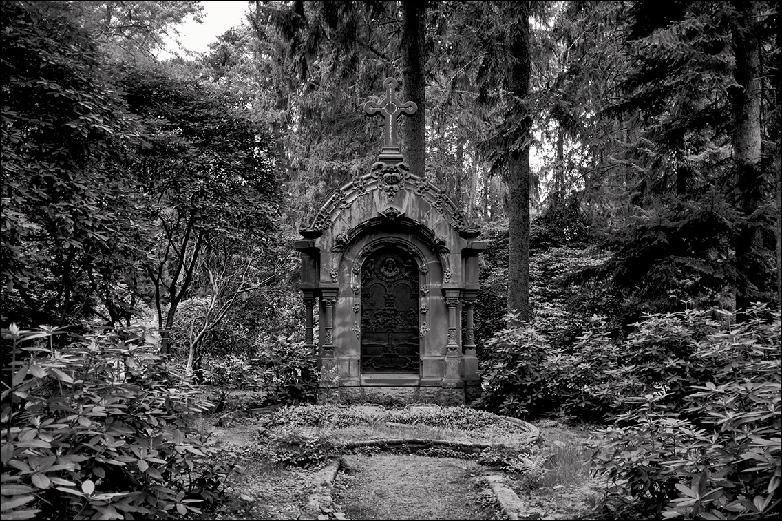 Grabmal Wencke (1904) · Friedhof Ohlsdorf · Bildhauer: Xaver Arnold · Foto: Michael Wassenberg