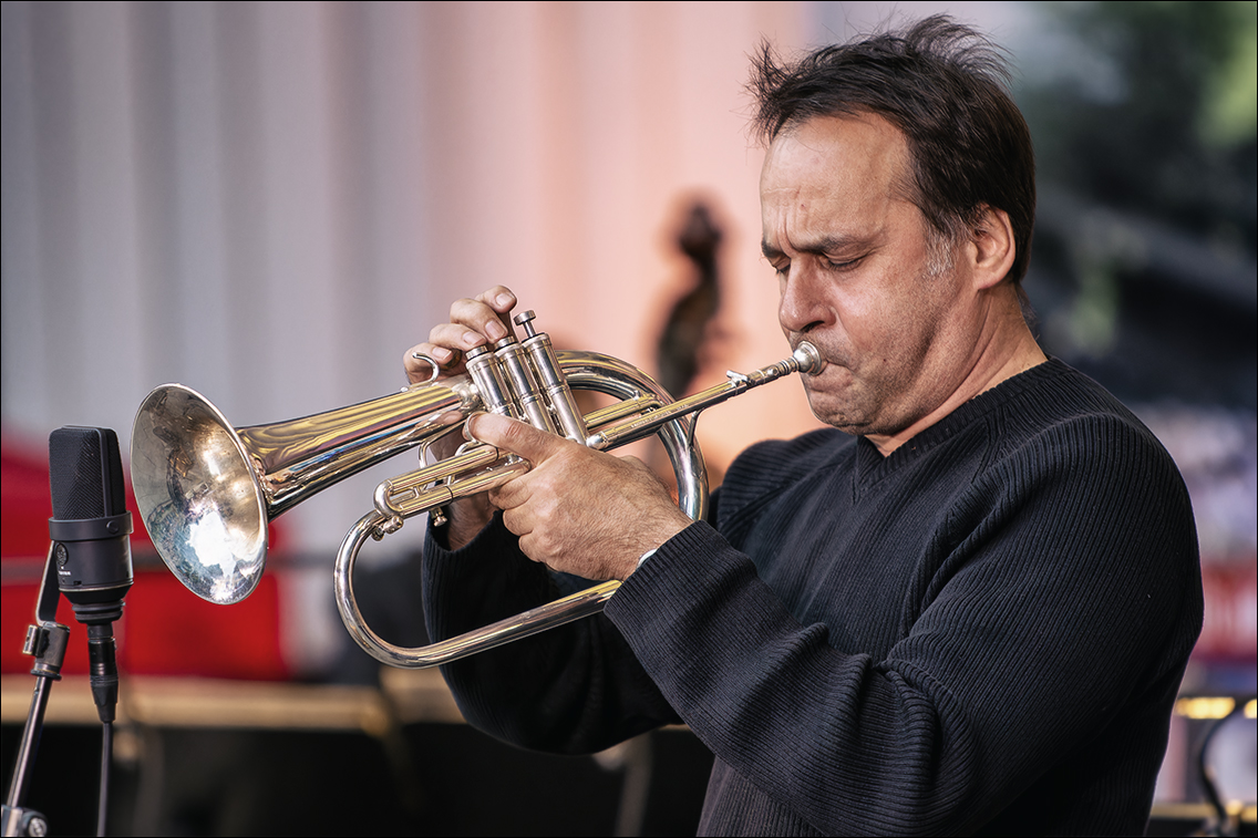 »Es:Sensual« – Omar Sosa & NDR Bigband beim Jazz Open Hamburg 2016 · www.butschinsky.de