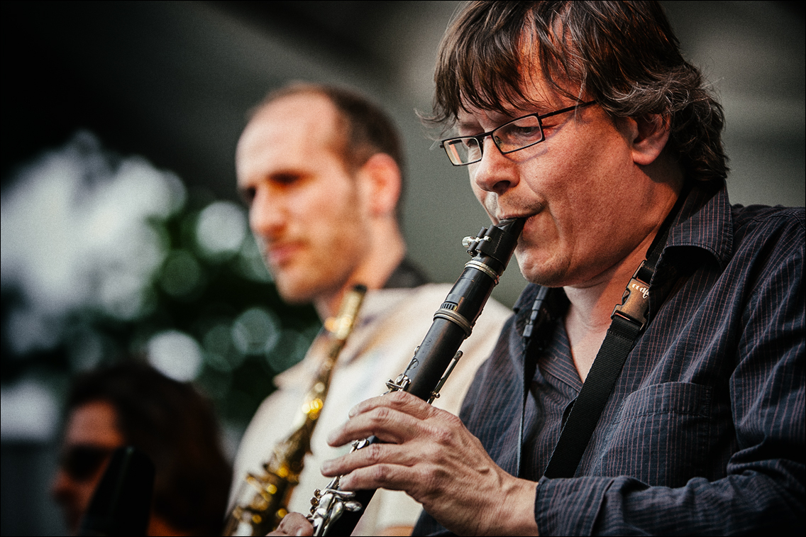 Nils Gessinger Band · Jazz Open Hamburg 2009 · Planten un Blomen · Foto: Michael Wassenberg · www.butschinsky.de