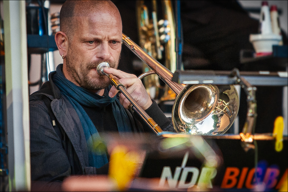 NDR-Bigband · Jazz Open Hamburg 2009 · Planten un Blomen · Foto: Michael Wassenberg · www.butschinsky.de