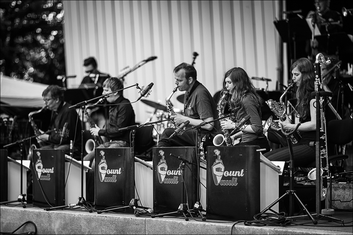 Count Pauli Big Band · Jazz Open Hamburg 2012 · Planten un Blomen · Foto: Michael Wassenberg · www.butschinsky.de