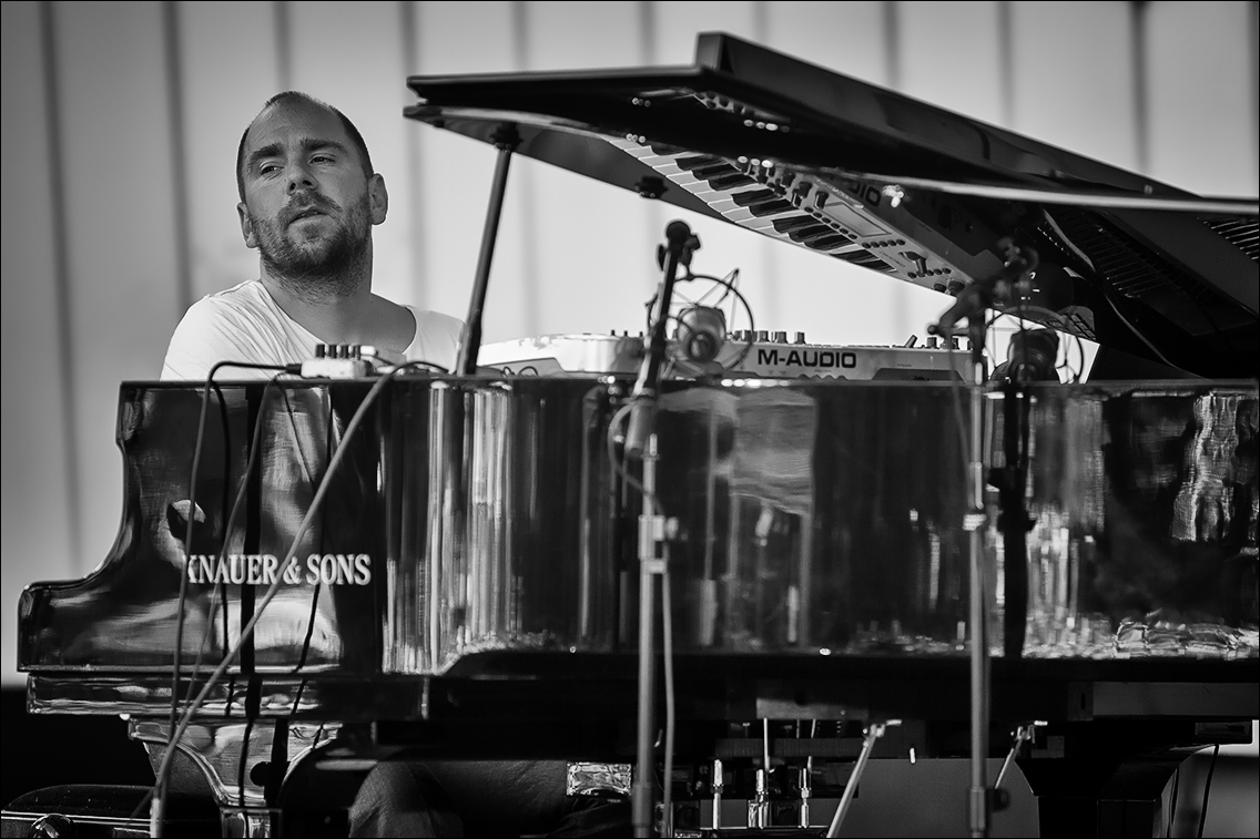 Sebastian Studnitzky · Studnitzky Trio · Jazz Open Hamburg 2009 · Planten un Blomen · Foto: Michael Wassenberg · www.butschinsky.de