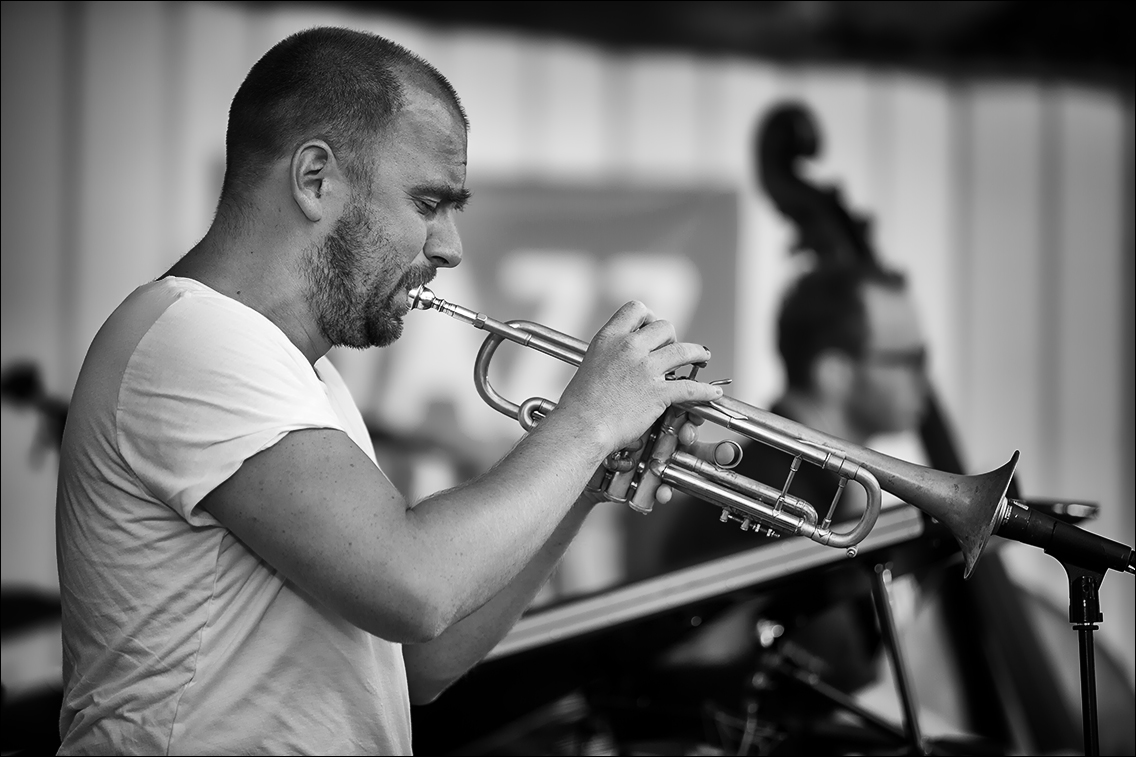 Sebastian Studnitzky · Studnitzky Trio · Jazz Open Hamburg 2009 · Planten un Blomen · Foto: Michael Wassenberg · www.butschinsky.de