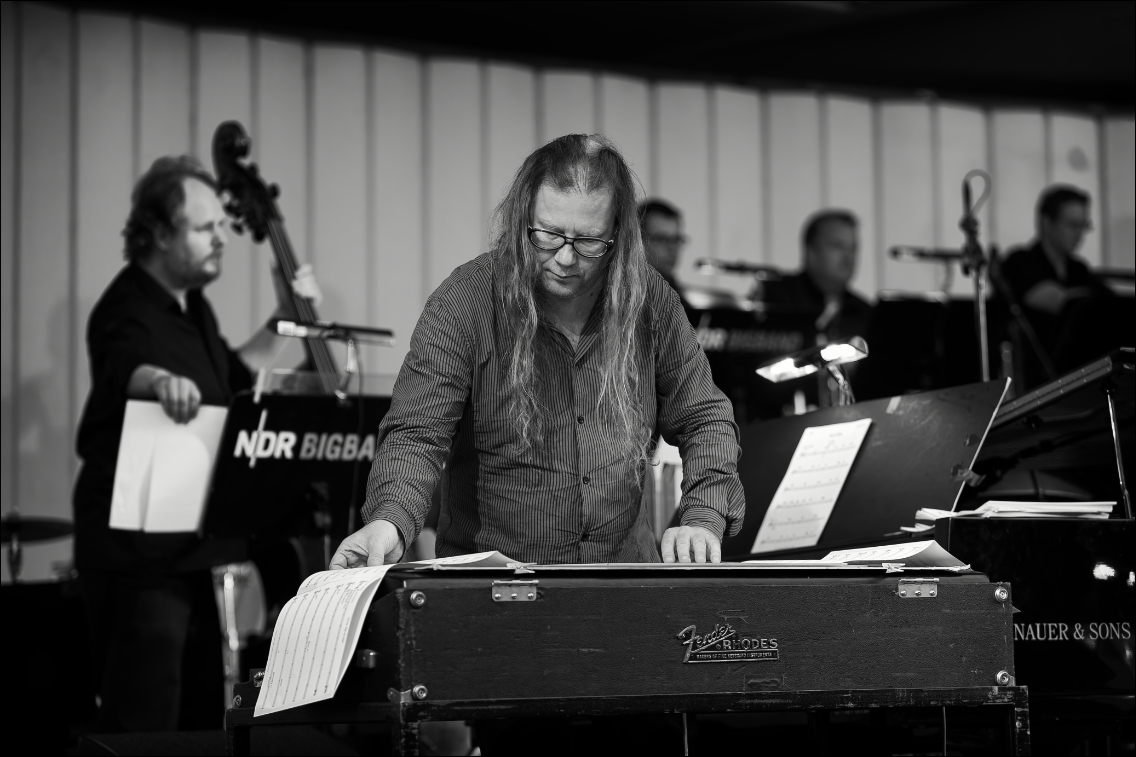 NDR BigBand feat. Wolfgang Haffner · Jazz Open Hamburg 2010 · Planten un Blomen · Foto: Michael Wassenberg · www.butschinsky.de