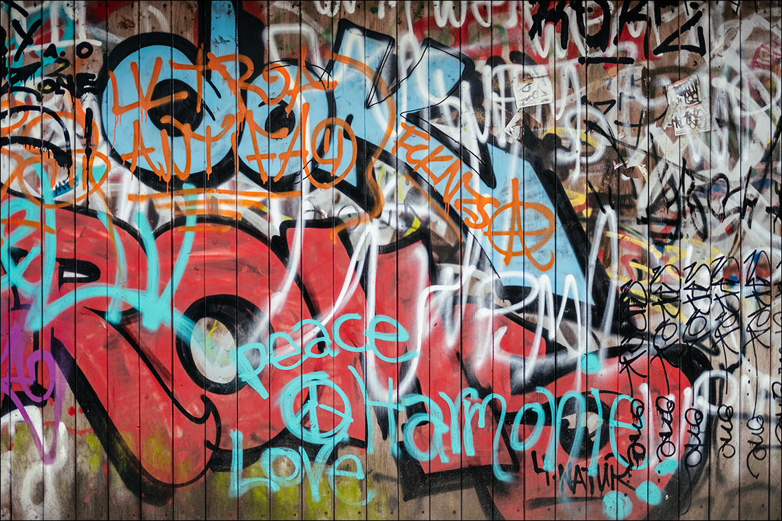 Stadtpark in Hamburg-Winterhude · Graffiti und Streetart · www.butschinsky.de · Michael Wassenberg Stadtpark in Hamburg-Winterhude · Graffiti und Streetart · www.butschinsky.de · Michael Wassenberg