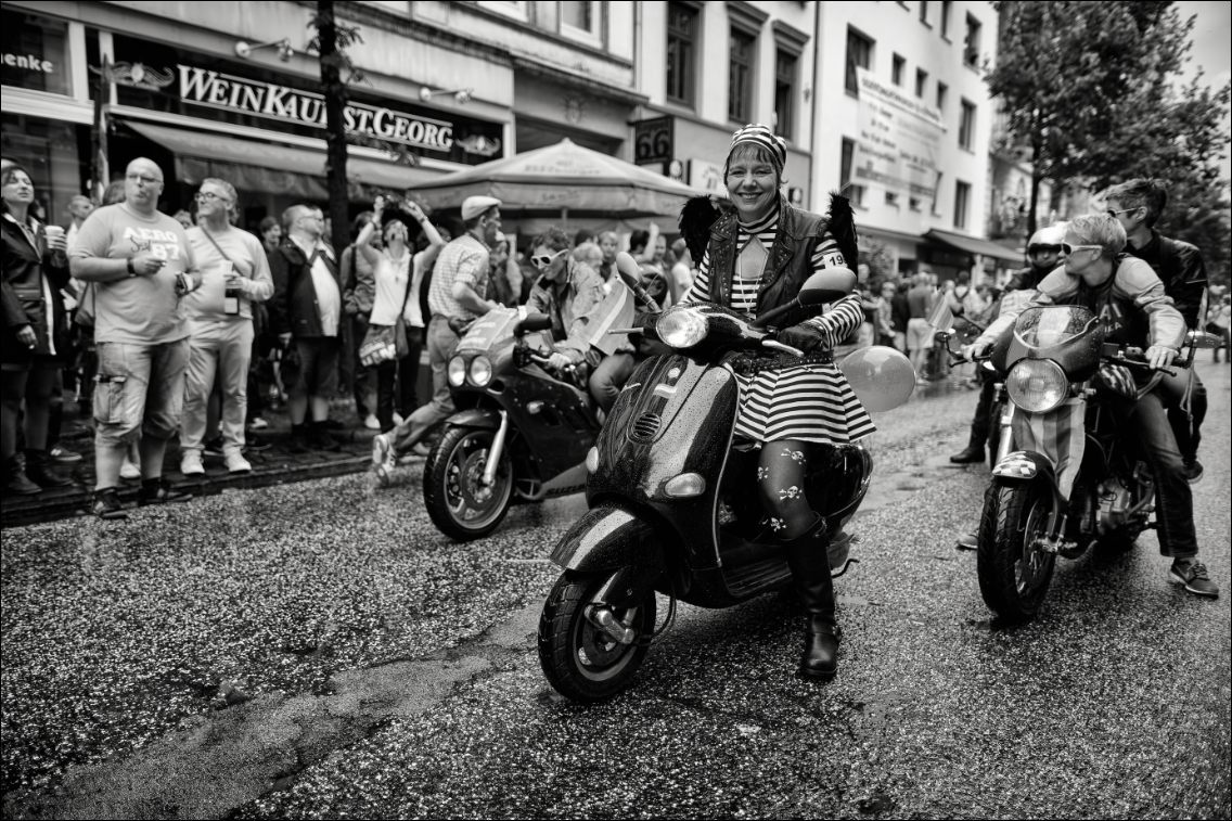Hamburger CSD-Parade 2012 · www.butschinsky.de · Michael Wassenberg Hamburger CSD-Parade 2012 · www.butschinsky.de · Michael Wassenberg