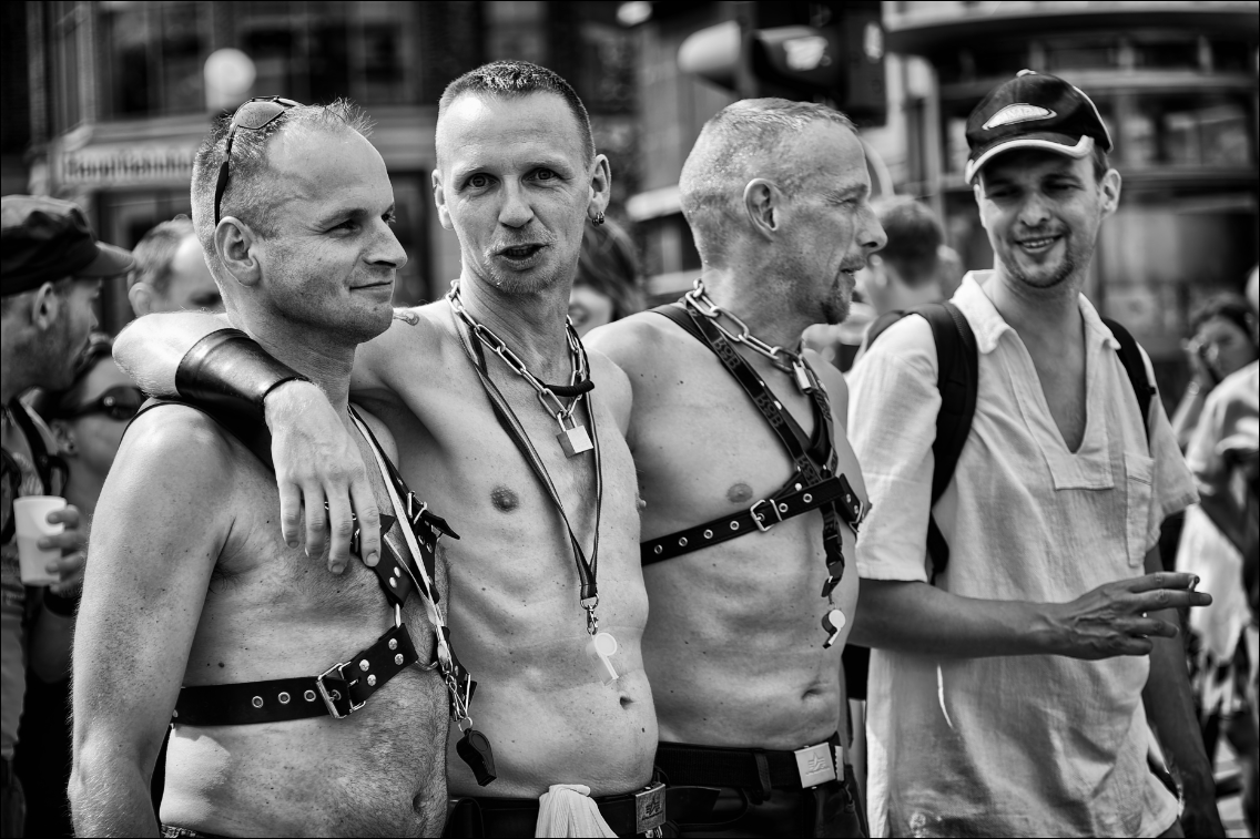 Christopher Street Day – Die Parade 2009 in Hamburg